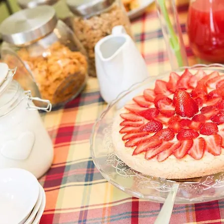 Oda ve Kahvaltı Al Sasso